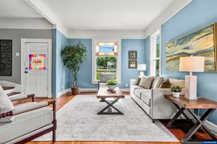 1067 Oak St, Silverton, OR 97381 - Photo 11