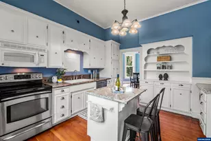 1067 Oak St, Silverton, OR 97381 - Photo 23