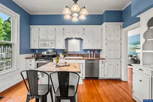 1067 Oak St, Silverton, OR 97381 - Photo 21