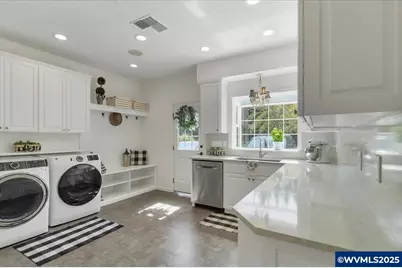 4698 Wallace Rd NW, Salem, OR 97304 - Photo 29