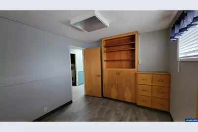 151 W Washington St, Stayton, OR 97383 - Photo 5