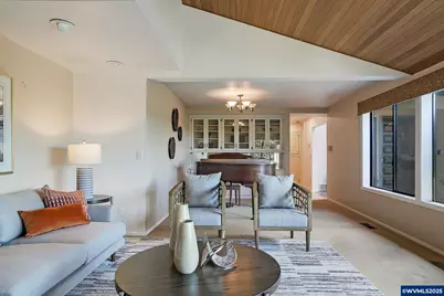 1866 Merritt St S, Salem, OR 97302 - Photo 9