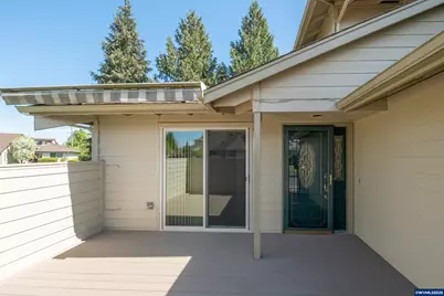 2724 Cedarwood Ct SE, Albany, OR 97322 - Photo 33