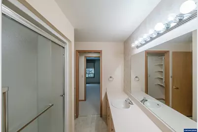 2724 Cedarwood Ct SE, Albany, OR 97322 - Photo 9