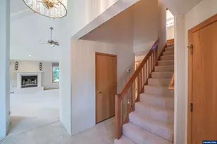 2724 Cedarwood Ct SE, Albany, OR 97322 - Photo 7