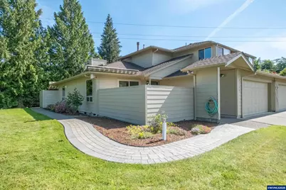 2724 Cedarwood Ct SE, Albany, OR 97322 - Photo 1