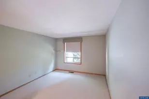 2724 Cedarwood Ct SE, Albany, OR 97322 - Photo 11