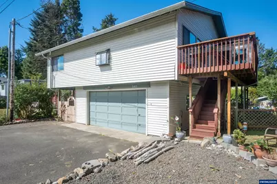 541 SE Oar Av, Lincoln City, OR 97367 - Photo 9
