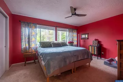 541 SE Oar Av, Lincoln City, OR 97367 - Photo 11