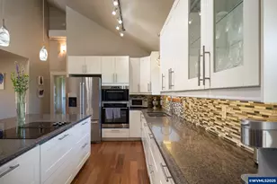 12000 NW Old Wagon Rd, Carlton, OR 97111 - Photo 25