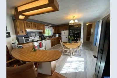 2020 Navaho SE Ct SE #2020, Salem, OR 97302 - Photo 3