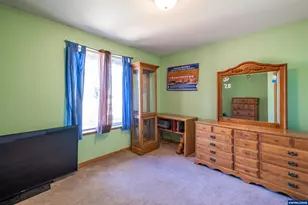 39042 Mt Hope Dr, Lebanon, OR 97355 - Photo 25