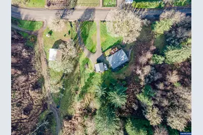 39042 Mount Hope Dr, Lebanon, OR 97355 - Photo 35