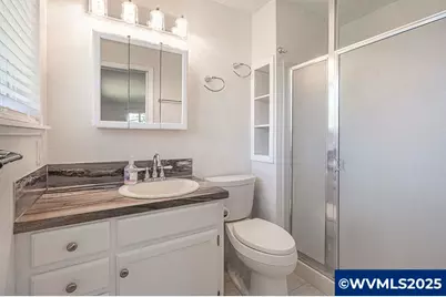 611 NE Bockes Lp, Sheridan, OR 97378 - Photo 37