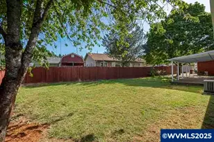 611 NE Bockes Lp, Sheridan, OR 97378 - Photo 5