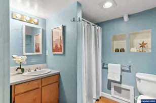 1670 B St NE, Salem, OR 97301 - Photo 37