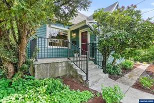 1670 B St NE, Salem, OR 97301 - Photo 3