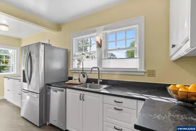 1670 B St NE, Salem, OR 97301 - Photo 15