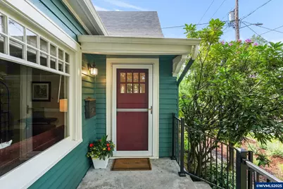 1670 B St NE, Salem, OR 97301 - Photo 5