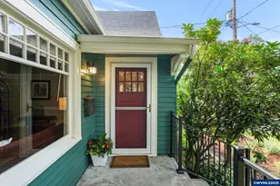 1670 B St NE, Salem, OR 97301 - Photo 5