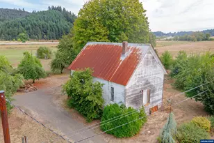 24975 S Yamhill River Rd, Willamina, OR 97396 - Photo 27