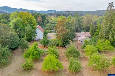 24975 S Yamhill River Rd, Willamina, OR 97396 - Photo 45