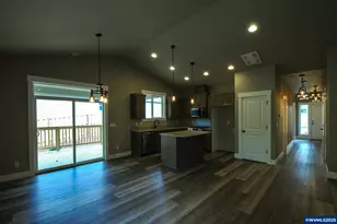 253/ 255 NW Douglas St, Dallas, OR 97338 - Photo 17