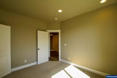 253/ 255 NW Douglas St, Dallas, OR 97338 - Photo 3