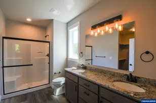 257 NW Douglas (-259) St, Dallas, OR 97338 - Photo 17