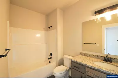 257 NW Douglas (-259) St, Dallas, OR 97338 - Photo 15