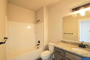 257 NW Douglas (-259) St, Dallas, OR 97338 - Photo 15