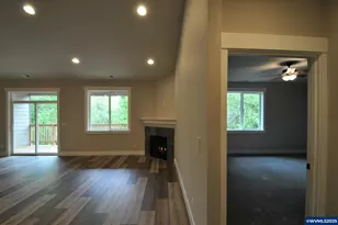 257 NW Douglas (-259) St, Dallas, OR 97338 - Photo 31