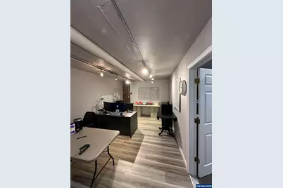 300 SW 2nd St, Corvallis, OR 97333 - Photo 11