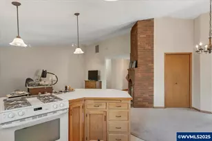 1325 Roseway Ct SE, Salem, OR 97302 - Photo 11