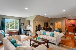 6220 Harper Ln SE, Salem, OR 97317 - Photo 31