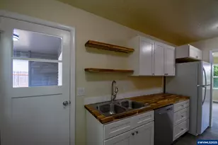 3880 Welty Ave SE, Salem, OR 97302 - Photo 9