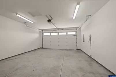 2525 NW Redwood Cir, Redmond, OR 97756 - Photo 29