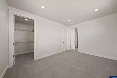 2633 NW Redwood Cir, Redmond, OR 97756 - Photo 23