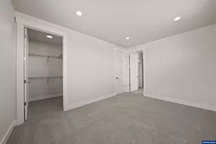 2633 NW Redwood Cir, Redmond, OR 97756 - Photo 23