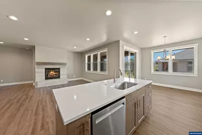 2622 NW Redwood Cir, Redmond, OR 97756 - Photo 19