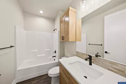 2528 NW Redwood Cir, Redmond, OR 97756 - Photo 27