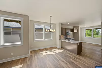 2628 NW Redwood Cir, Redmond, OR 97756 - Photo 13