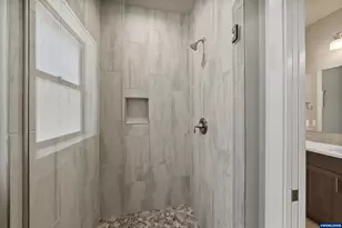 2771 NW 23rd Lp, Redmond, OR 97756 - Photo 35