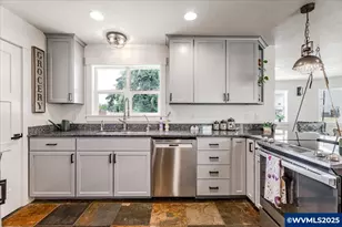 8680 Aumsville Hwy SE, Salem, OR 97317 - Photo 15