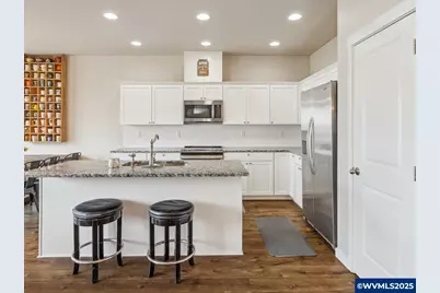 760 S 16th St, Philomath, OR 97370 - Photo 13