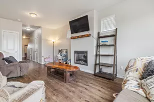 760 S 16th St, Philomath, OR 97370 - Photo 9