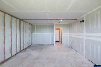 36953 Victory Dr, Lebanon, OR 97355 - Photo 33