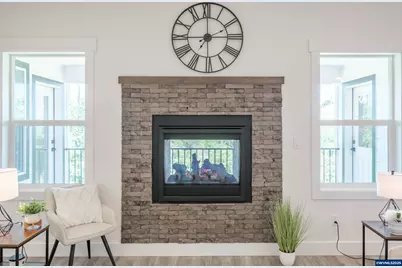 36953 Victory Dr, Lebanon, OR 97355 - Photo 5