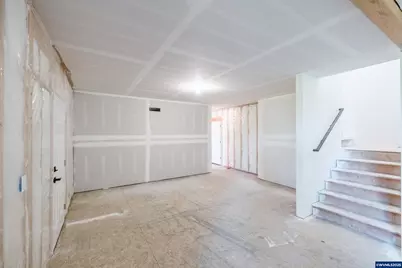 36953 Victory Dr, Lebanon, OR 97355 - Photo 29