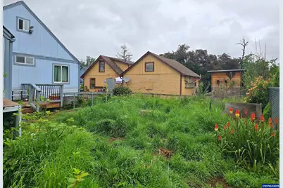 1129 1st Av, Sweet Home, OR 97386 - Photo 33